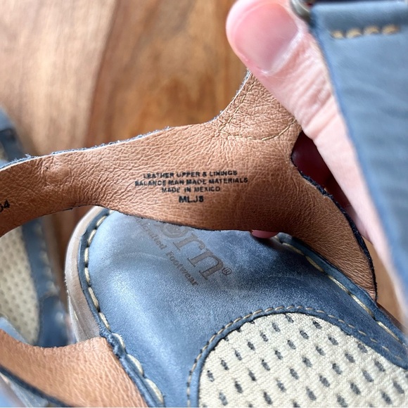 Born Trinidad leather strappy walking sandals cushioned sole - Picture 13 of 13